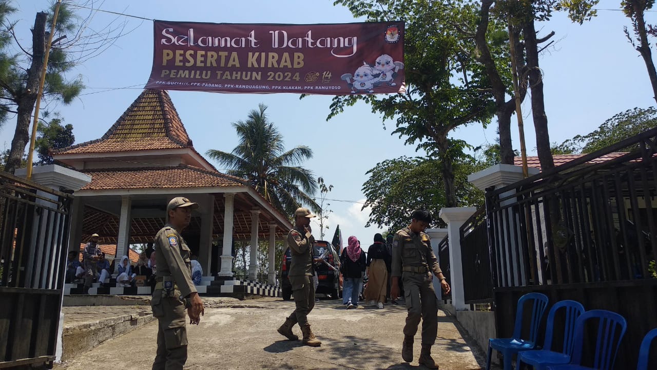 Pengamanan Sosialisasi KPU dan Kirab Pemilu 2024  di Wilayah Kecamatan Kedungjajang, Kecamatan Klakah dan Kecamatan Ranuyoso